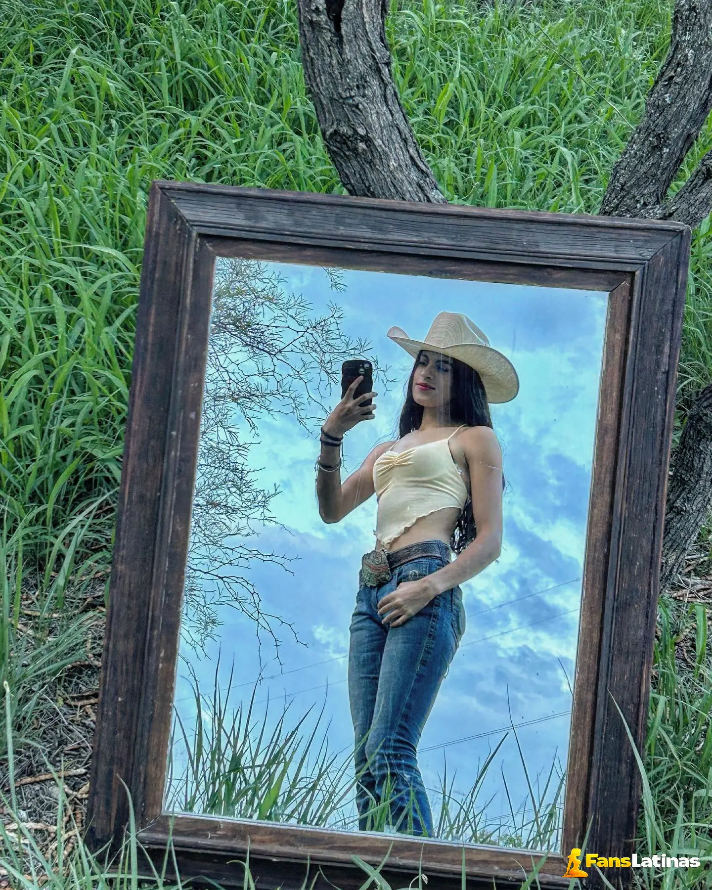 Mitzy Enríquez fotos Hot flaca Mexicana caliente Parte #2