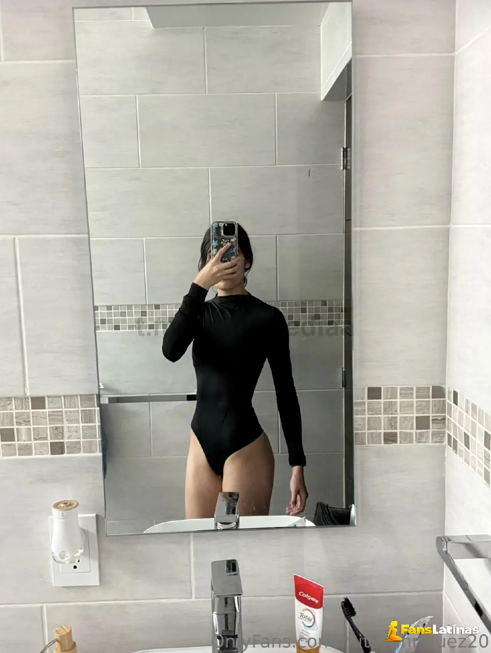 Mitzy Enríquez fotos Hot flaca Mexicana caliente Parte #28